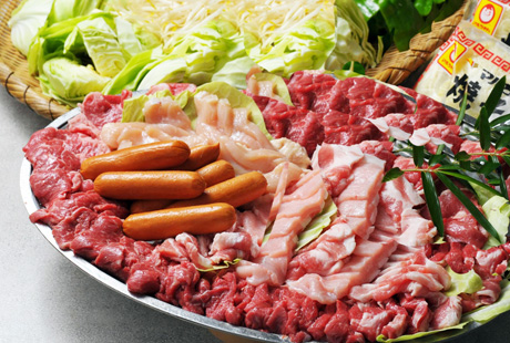 材料例 牛バーベキューセット肉盛り合わせ 牛肉・豚肉・鶏肉・ウィンナー